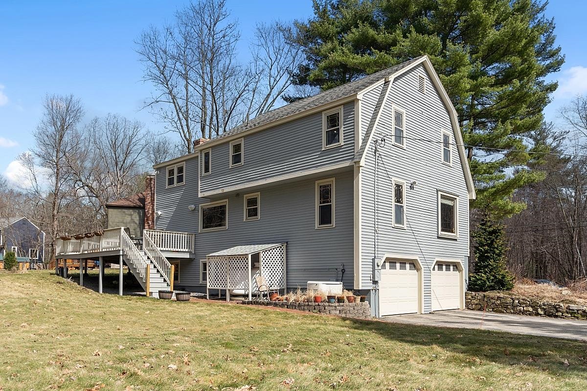 6 Ballard Road Derry, NH 03038 - Photo 3 of 36