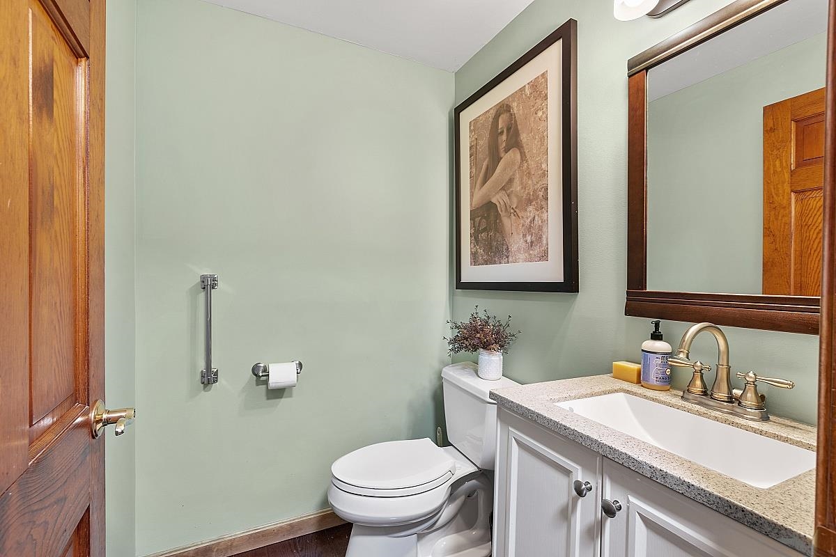 6 Ballard Road Derry, NH 03038 - Photo 5 of 36
