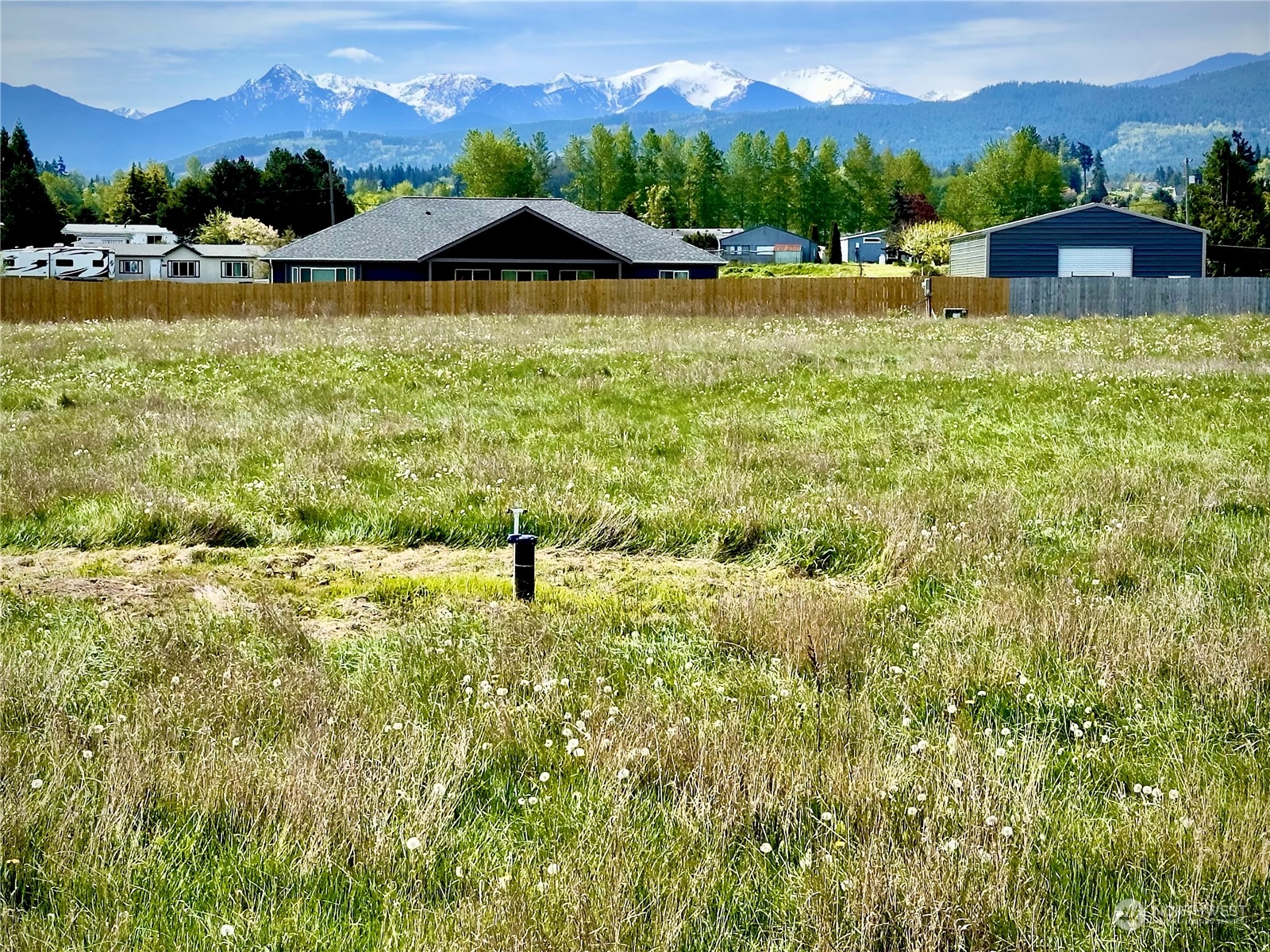 400 West Runnion Road Sequim, WA 98382 - Photo 2 of 7