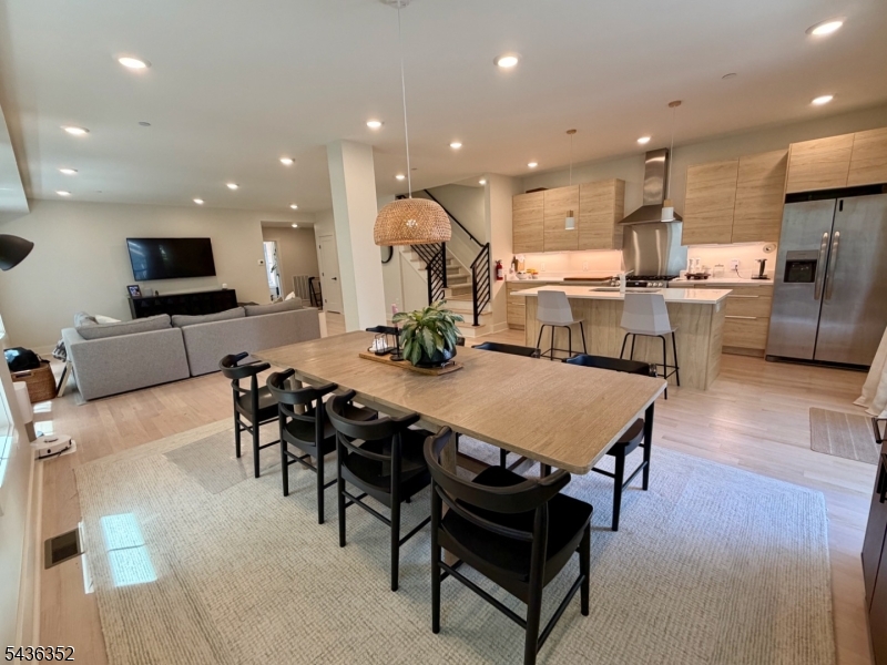 48 Walnut Street, Unit 1 Montclair, NJ 07042 - Photo 4 of 20
