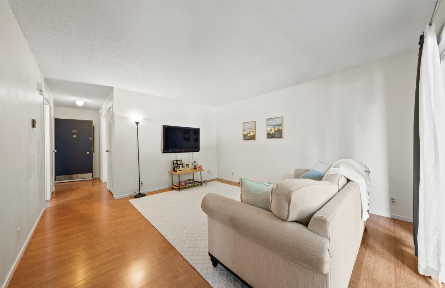 247 D Street San Rafael, CA 94901 - Photo 6 of 15