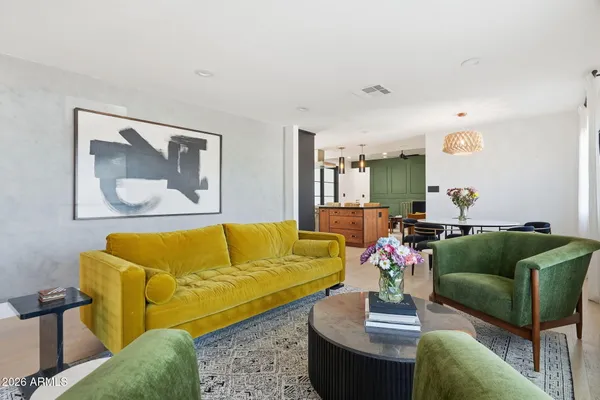 $1,825,000 | 3901 East Weldon Avenue, Phoenix, AZ 85018