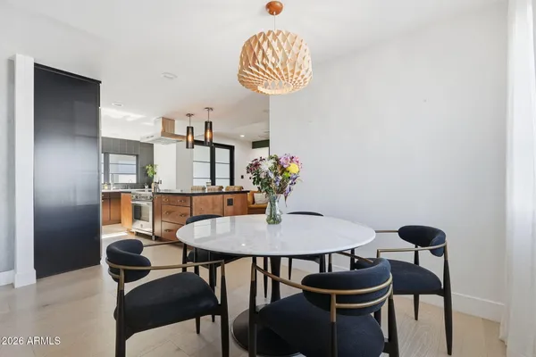 $1,825,000 | 3901 East Weldon Avenue, Phoenix, AZ 85018