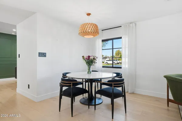 $1,825,000 | 3901 East Weldon Avenue, Phoenix, AZ 85018