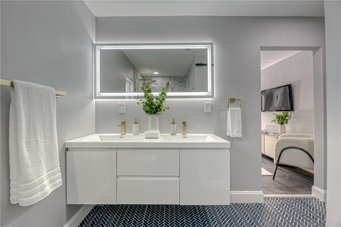 1382 Southwest 13th Drive Boca Raton, FL 33486 - Photo 30 of 65 Master bathroom with dual sinks