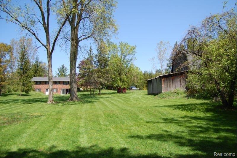 48251 Gyde Road Canton, MI 48187 - Photo 25 of 25 Private Country Atmosphere