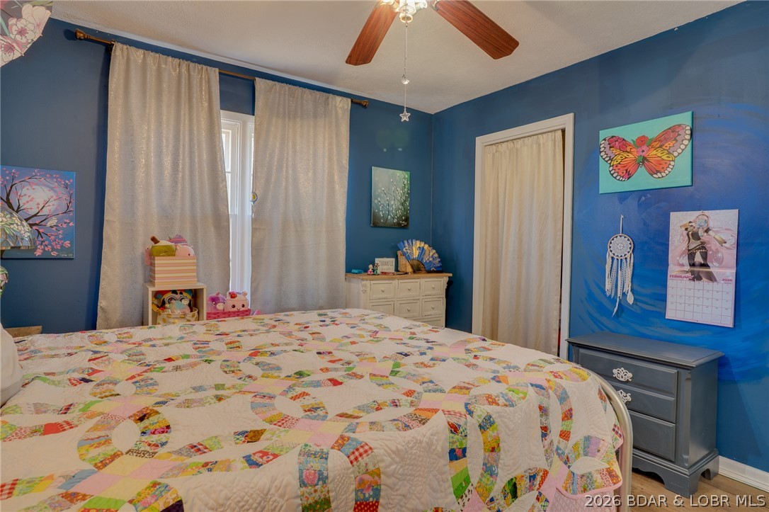 219 Indian Park Road Sunrise Beach, MO 65079 - Photo 17 of 38 Bedroom 1 (Main level)