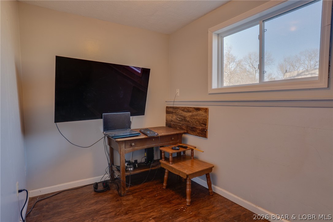 219 Indian Park Road Sunrise Beach, MO 65079 - Photo 26 of 38 Bedroom 3 (lower level)