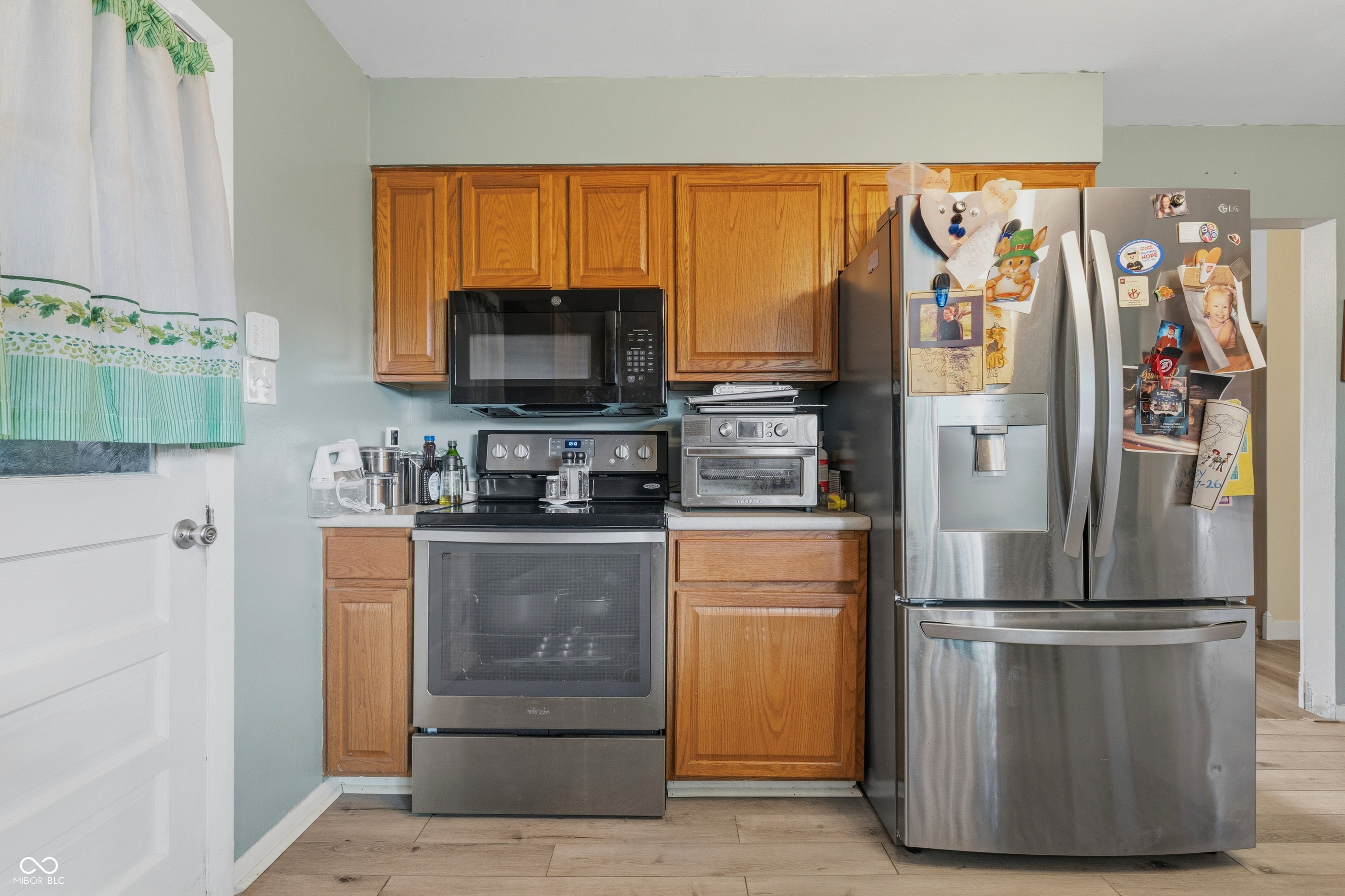 621 Fabyan Road Indianapolis, IN 46217 - Photo 11 of 33 Gallery Image 11