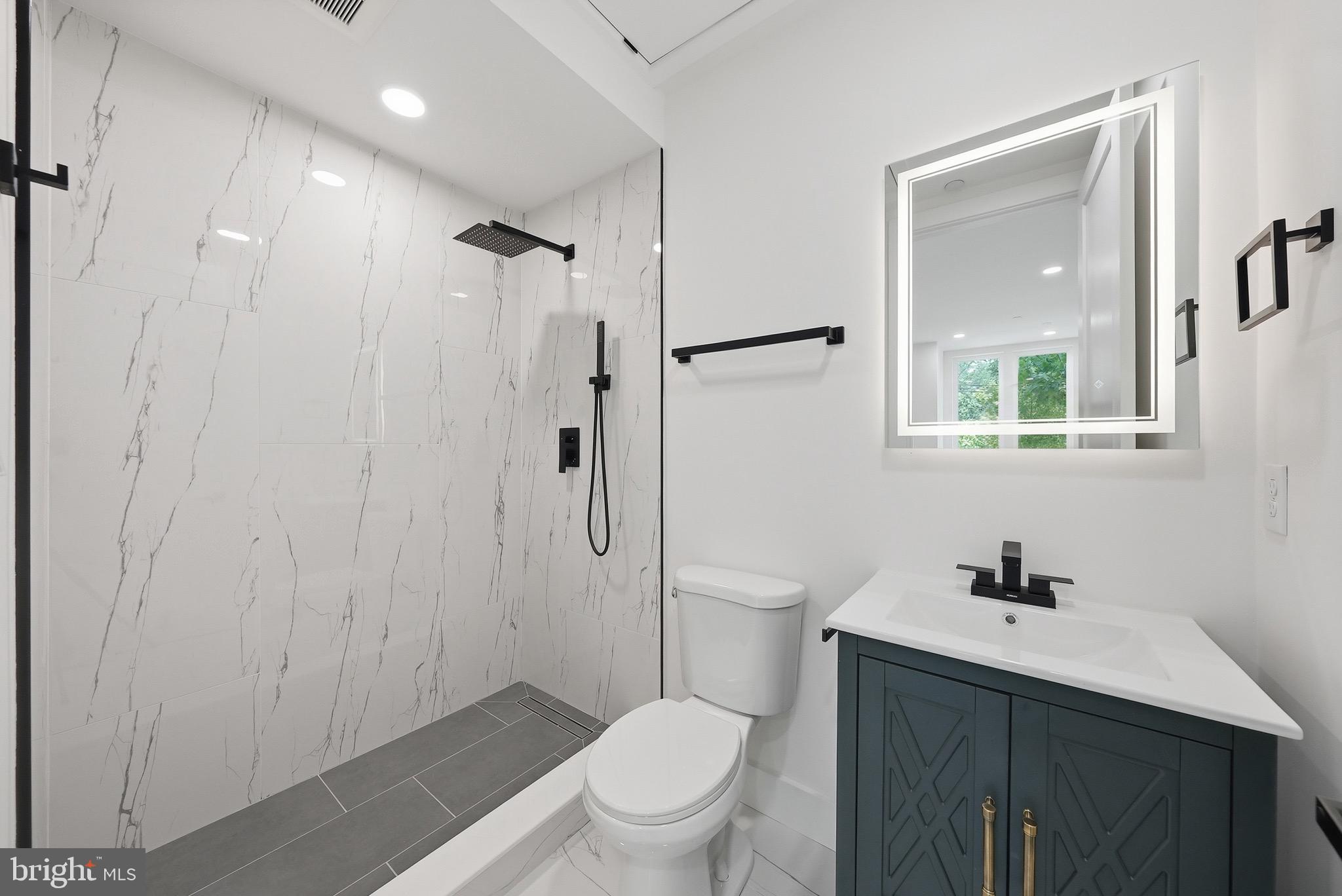 2105 M Street Northeast, Unit 7 Washington, DC 20002 - Photo 29 of 35 Gallery Image 29