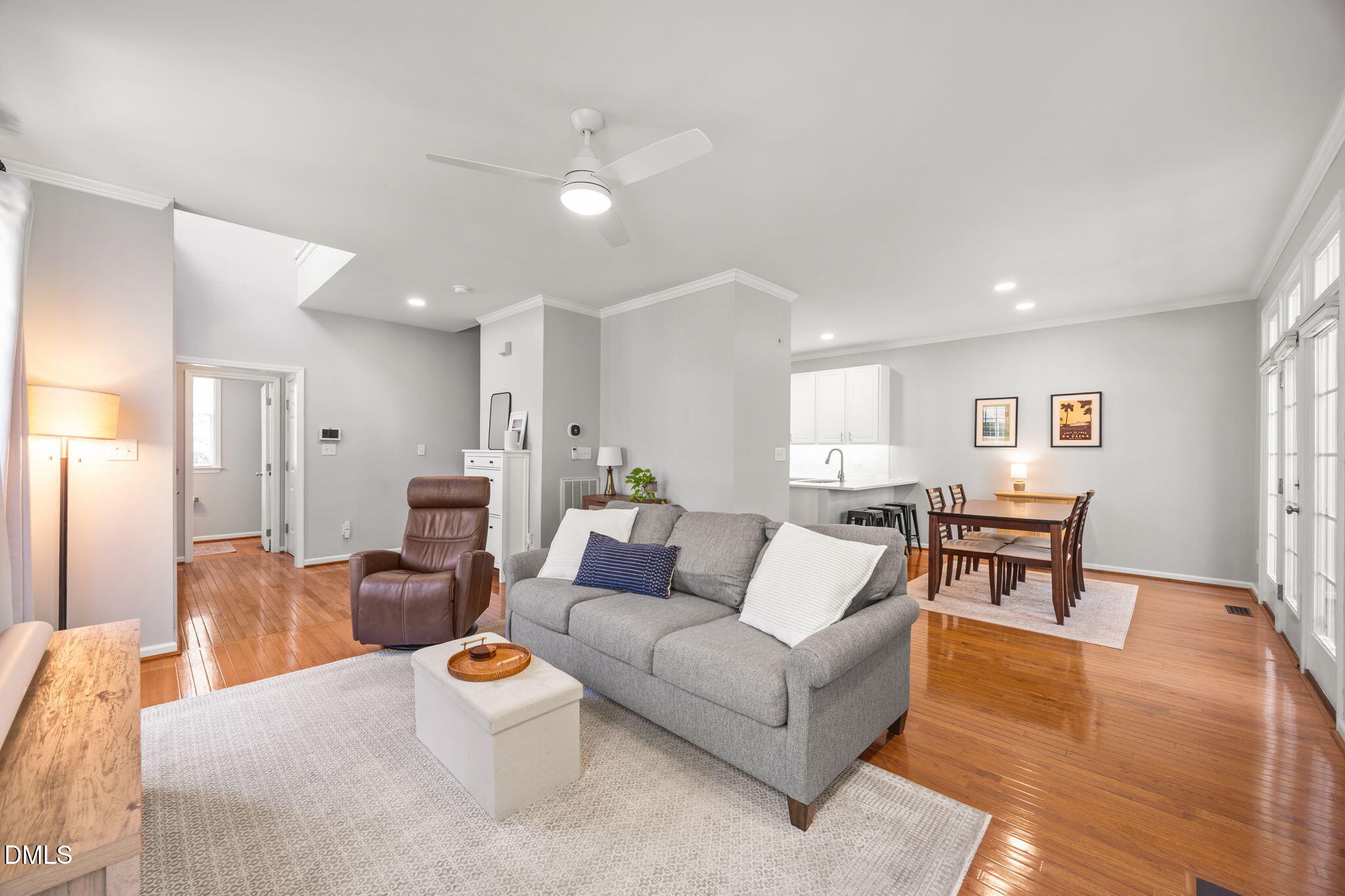 9523 Hanging Rock Road Raleigh, NC 27613 - Photo 4 of 22 14-web-or-mls-IMG_7121