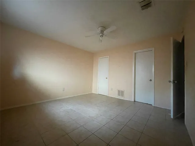 $1,650 | 10751 Corona Lane, Houston, TX 77072