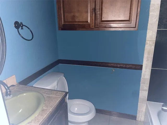 $1,590 | 10751 Corona Lane, Houston, TX 77072