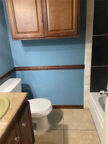 $1,590 | 10751 Corona Lane, Houston, TX 77072