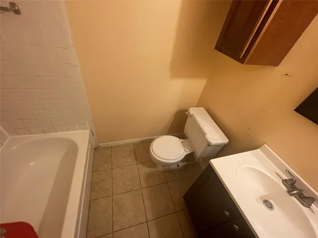 $1,650 | 10751 Corona Lane, Houston, TX 77072