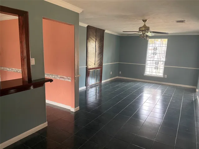 $1,650 | 10751 Corona Lane, Houston, TX 77072