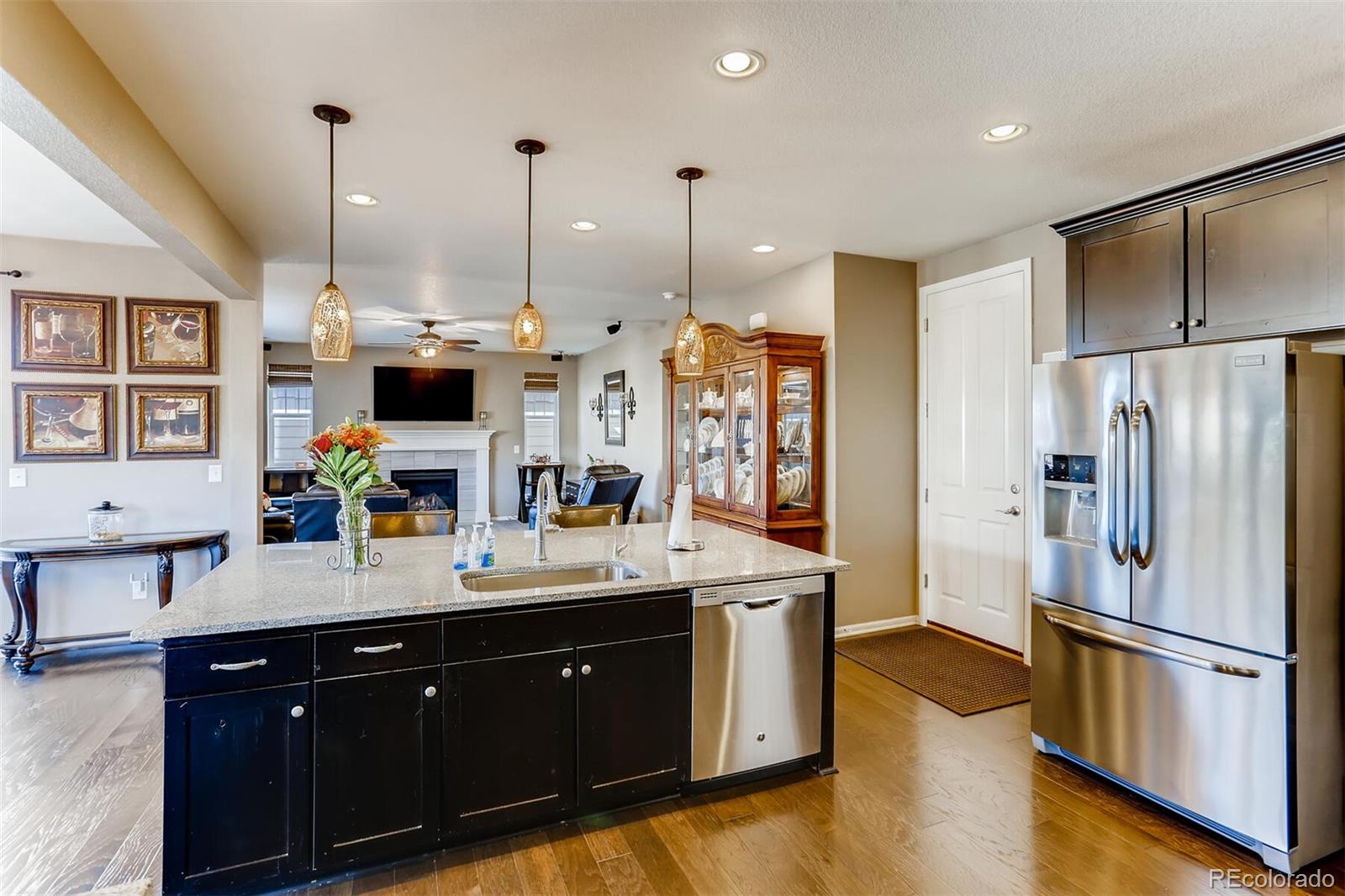 2755 Rising Moon Way Castle Rock, CO 80109 - Photo 6 of 26 Gallery Image 6