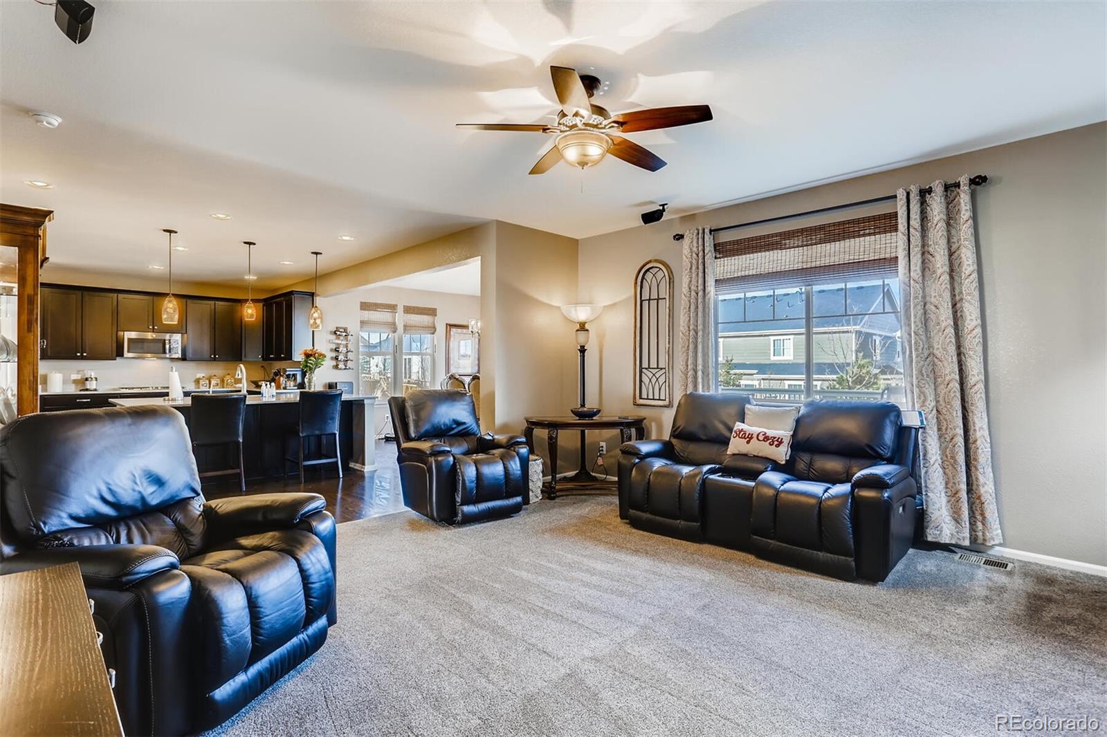 2755 Rising Moon Way Castle Rock, CO 80109 - Photo 8 of 26 Gallery Image 8