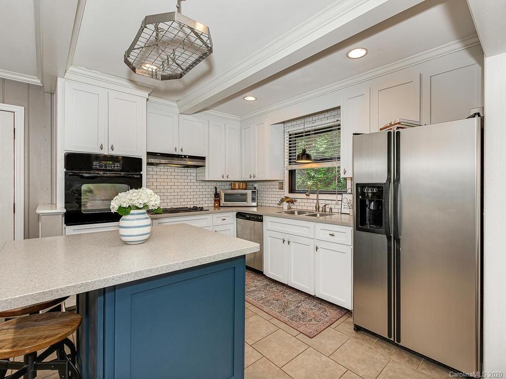 940 Burnley Road Charlotte, NC 28210 - Photo 8 of 27 Gallery Image 8
