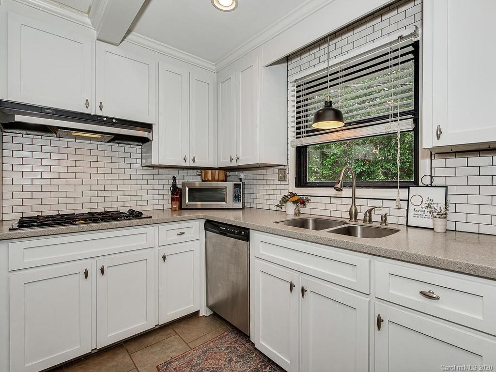 940 Burnley Road Charlotte, NC 28210 - Photo 10 of 27 Gallery Image 10