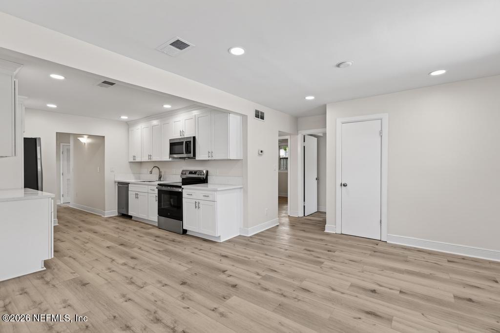 10432 Stone Road Jacksonville, FL 32246 - Photo 19 of 82 10432 Stone Rd-37