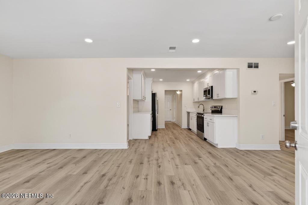 10432 Stone Road Jacksonville, FL 32246 - Photo 9 of 82 10432 Stone Rd-35