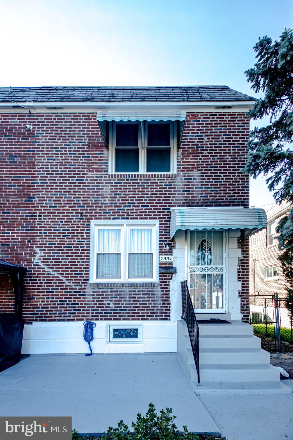 7534 Sherwood Road Philadelphia, PA 19151 - Photo 2 of 17 Gallery Image 2