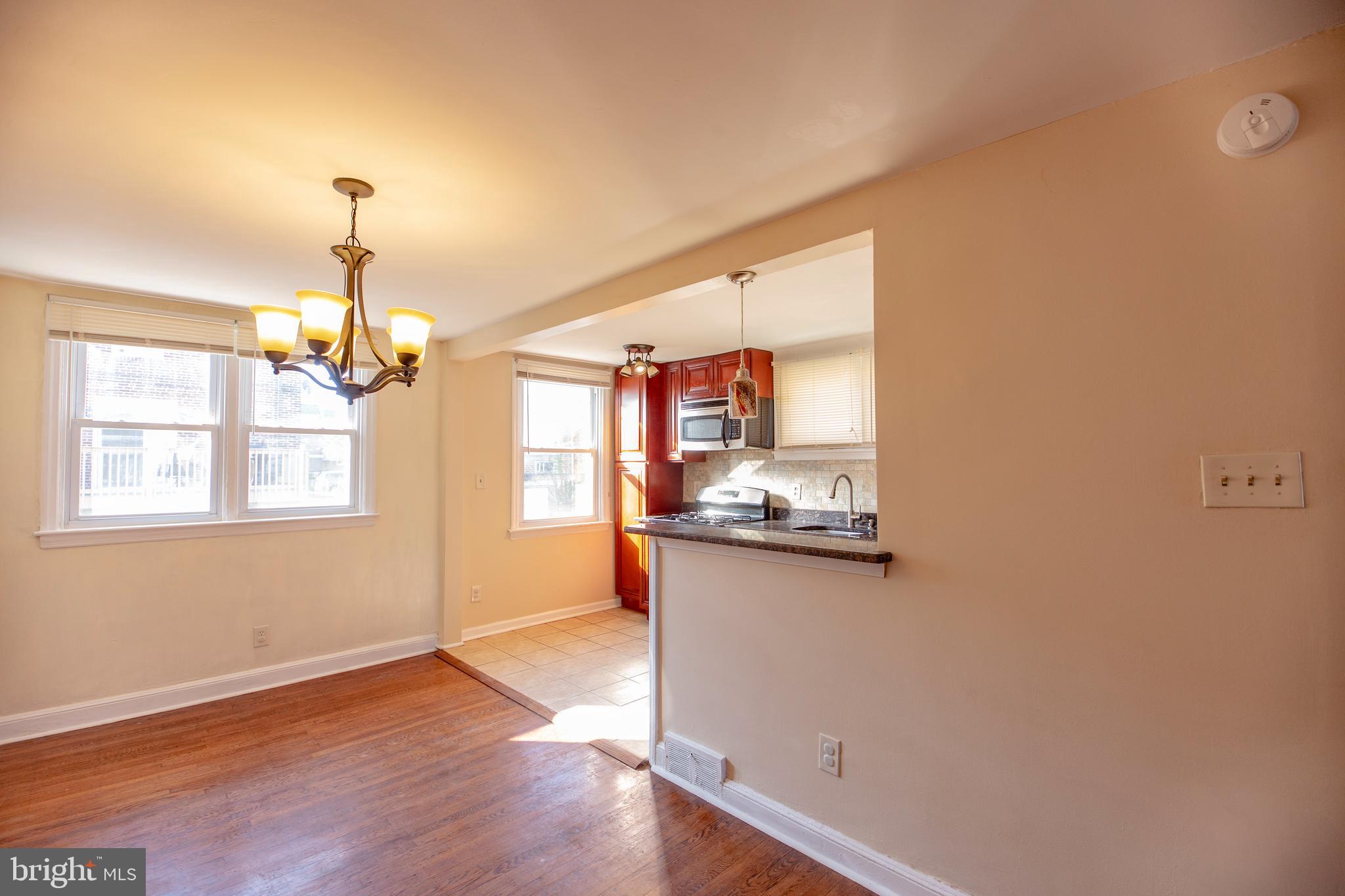 7534 Sherwood Road Philadelphia, PA 19151 - Photo 5 of 17 Gallery Image 5