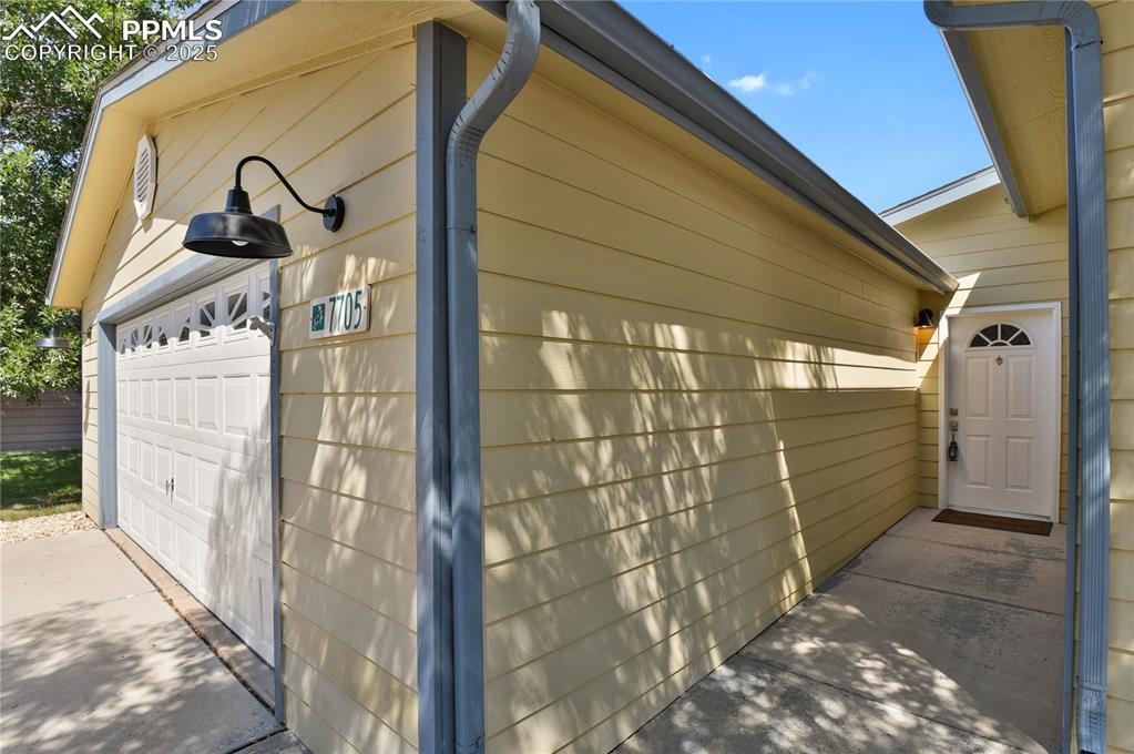 7705 Valley Quail Point Colorado Springs, CO 80922 - Photo 5 of 29