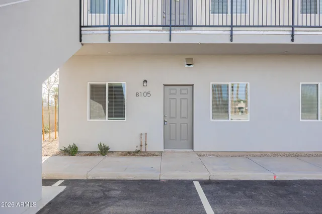 $1,295 | 2121 West Adams Street, Unit B105, Phoenix, AZ 85009
