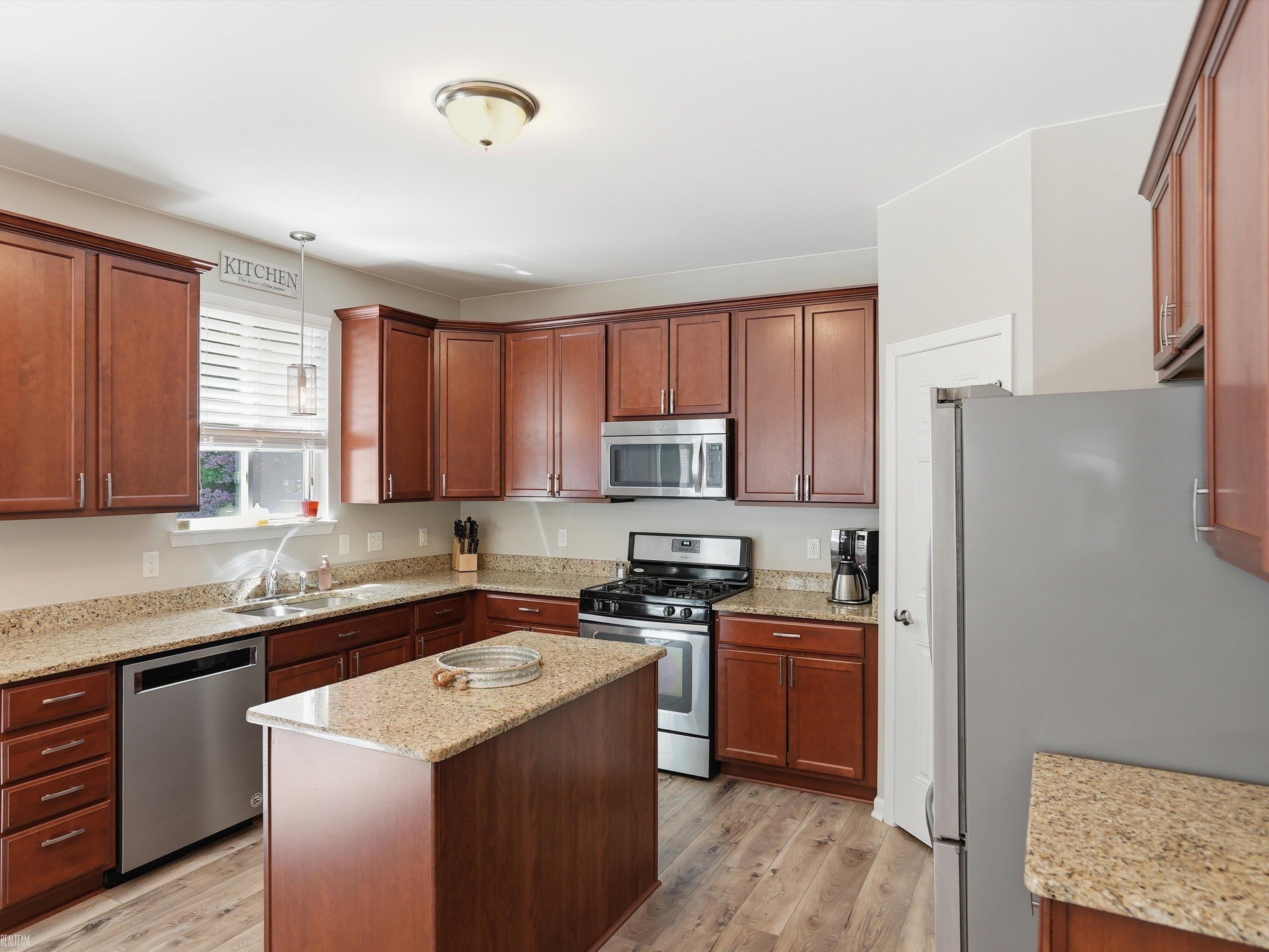22326 Homestead Drive Macomb, MI 48044 - Photo 14 of 75
