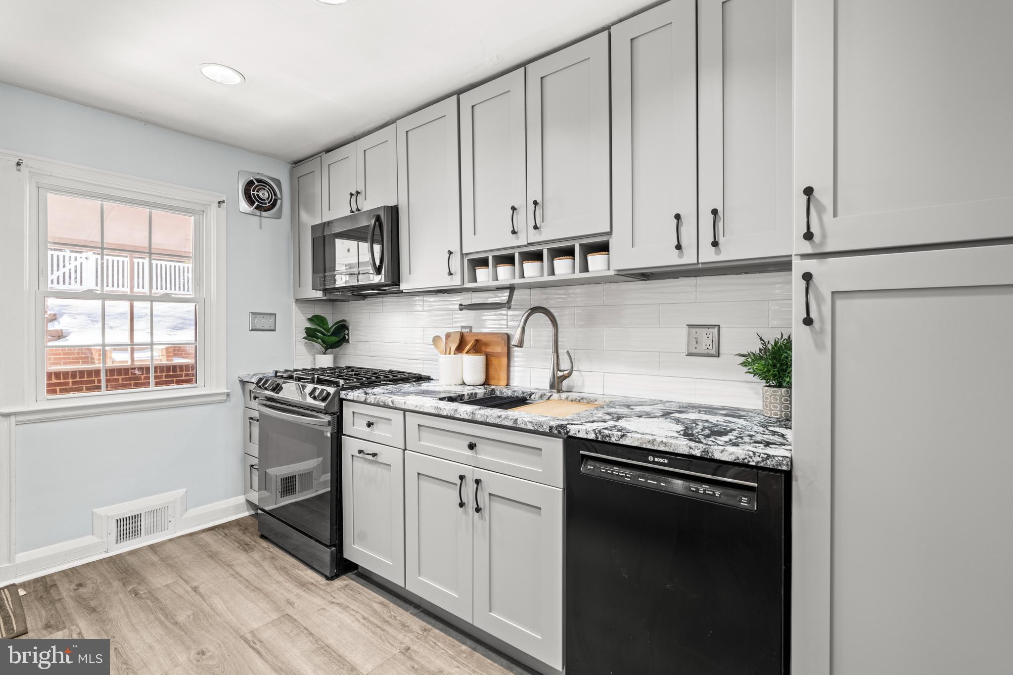 1017 Regester Avenue Baltimore, MD 21239 - Photo 2 of 43 Updated kitchen