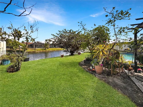 $675,000 | 11501 Northwest 41st Street, Sunrise, FL 33323