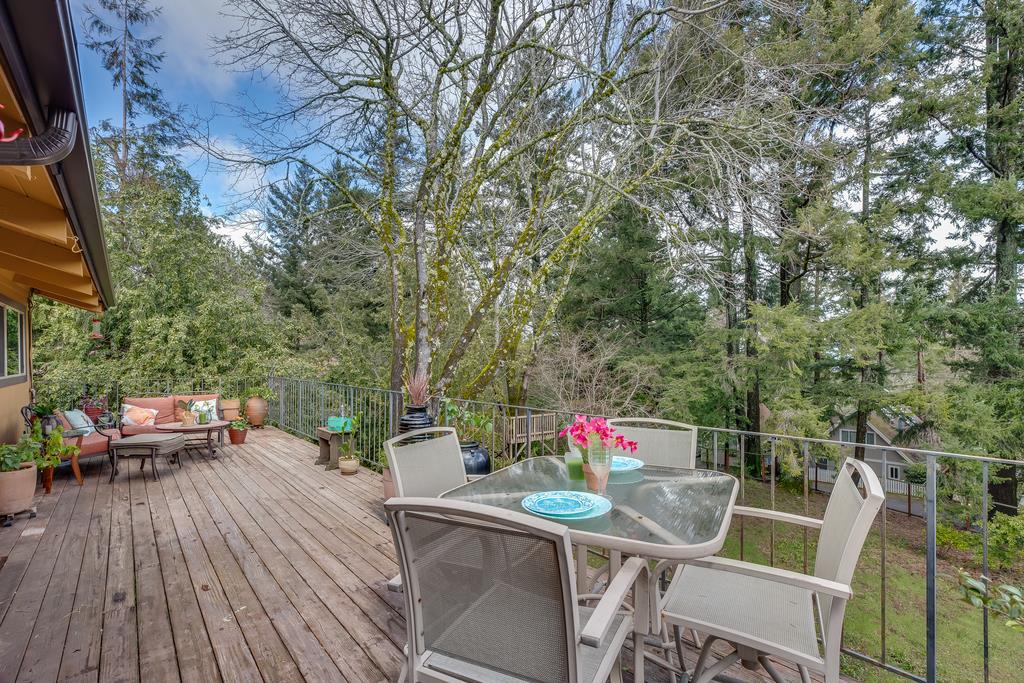 21747 Summit Road Los Gatos, CA 95033 - Photo 34 of 45 Gallery Image 34