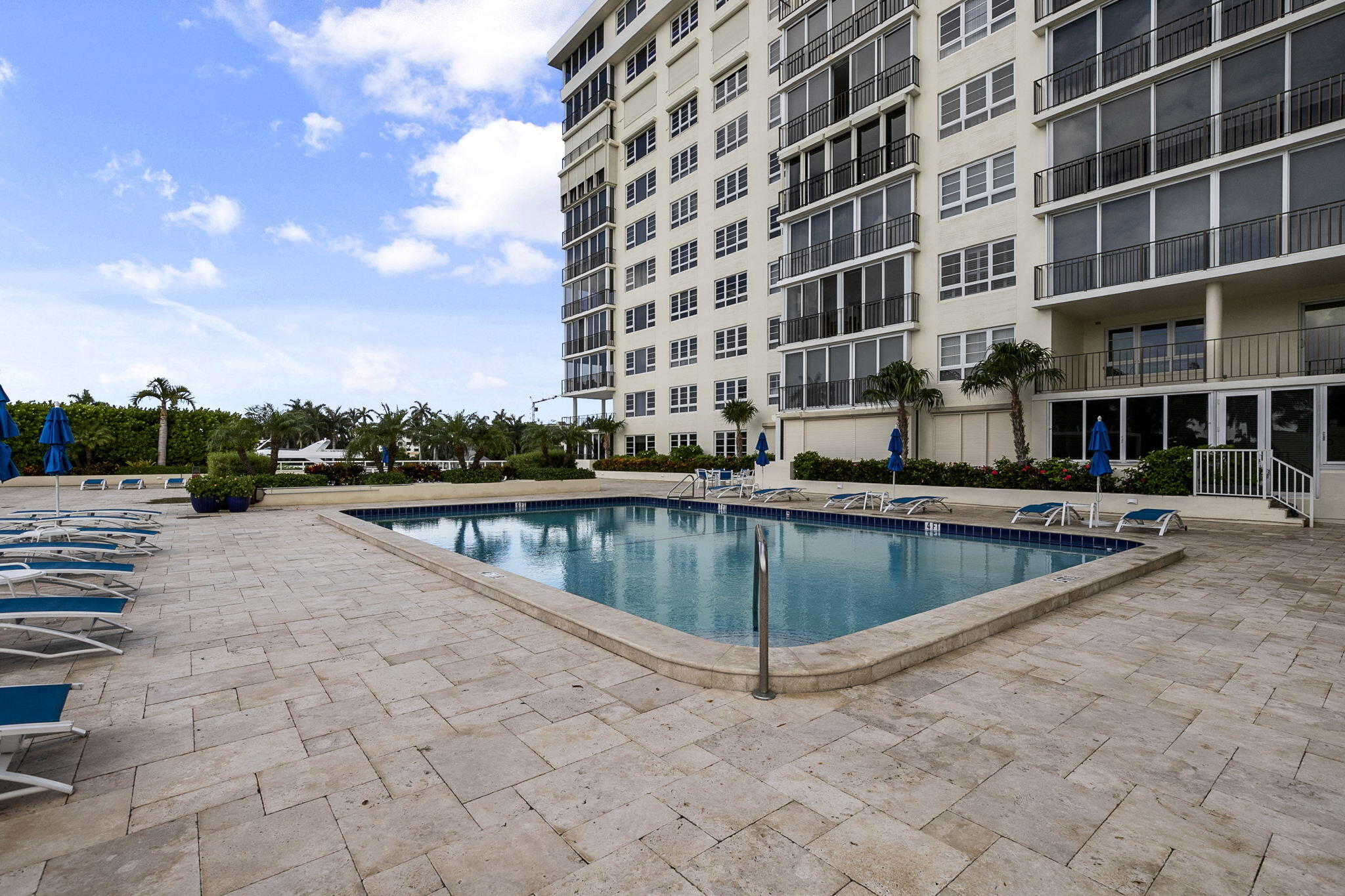 50 E Road, Unit 4F Delray Beach, FL 33483 - Photo 24 of 36 24-web-or-mls-IMG_7527