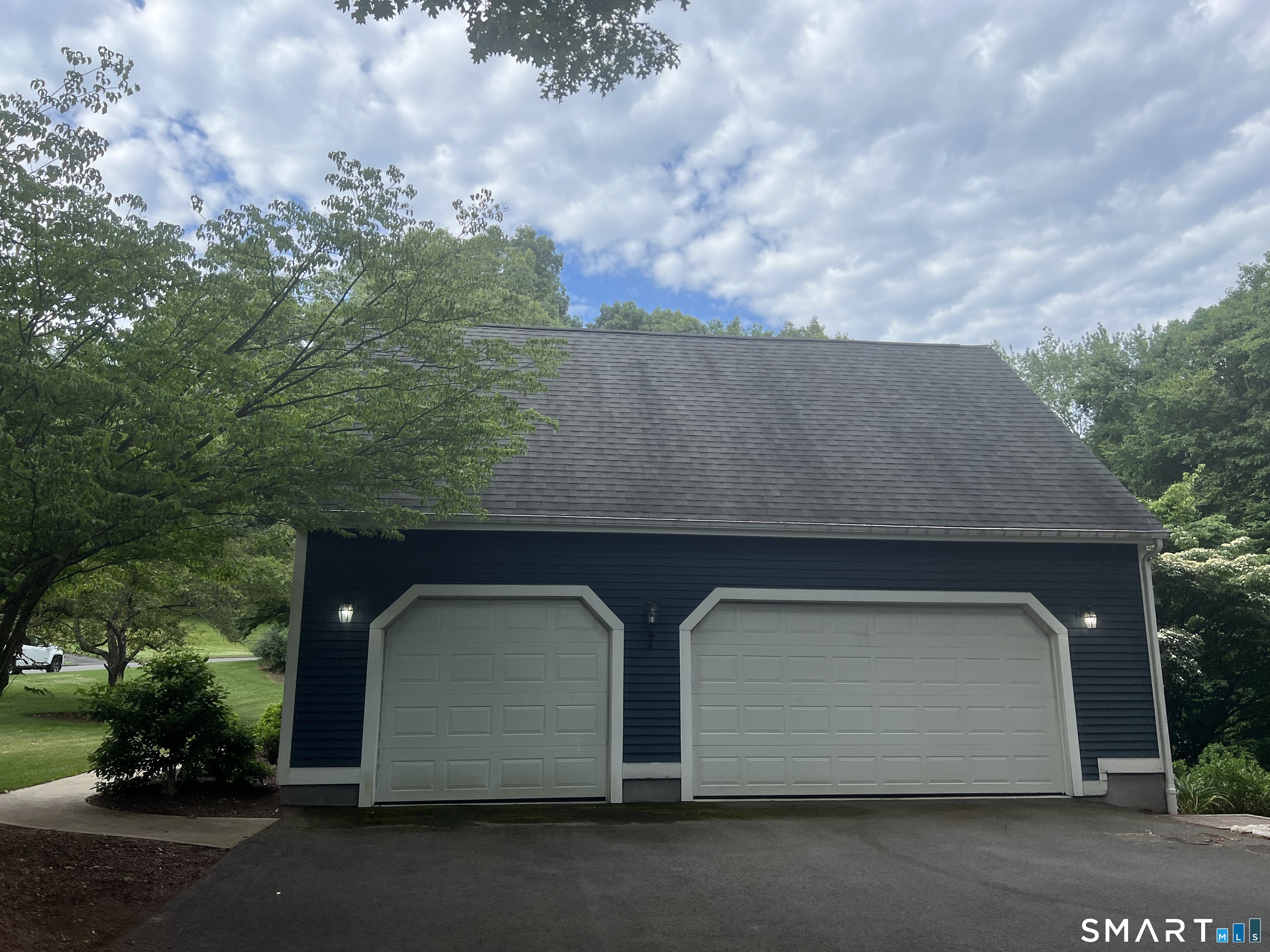 88 Lawlor Road Tolland, CT 06084 - Photo 4 of 22
