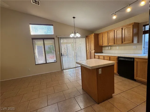 $1,975 | 2455 Avenida Sol, Henderson, NV 89074