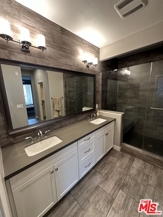 72 Capricorn Irvine, CA 92618 - Photo 19 of 35