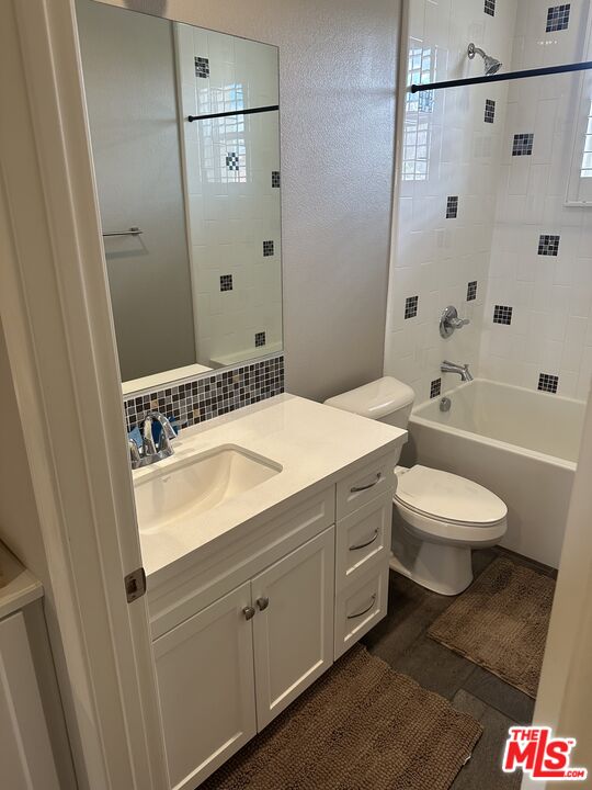 72 Capricorn Irvine, CA 92618 - Photo 24 of 35