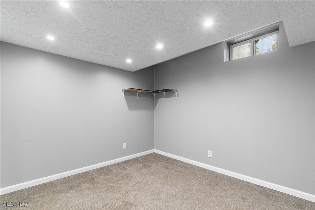9389 Zimmerman Road Wooster, OH 44691 - Photo 28 of 36 Gallery Image 28