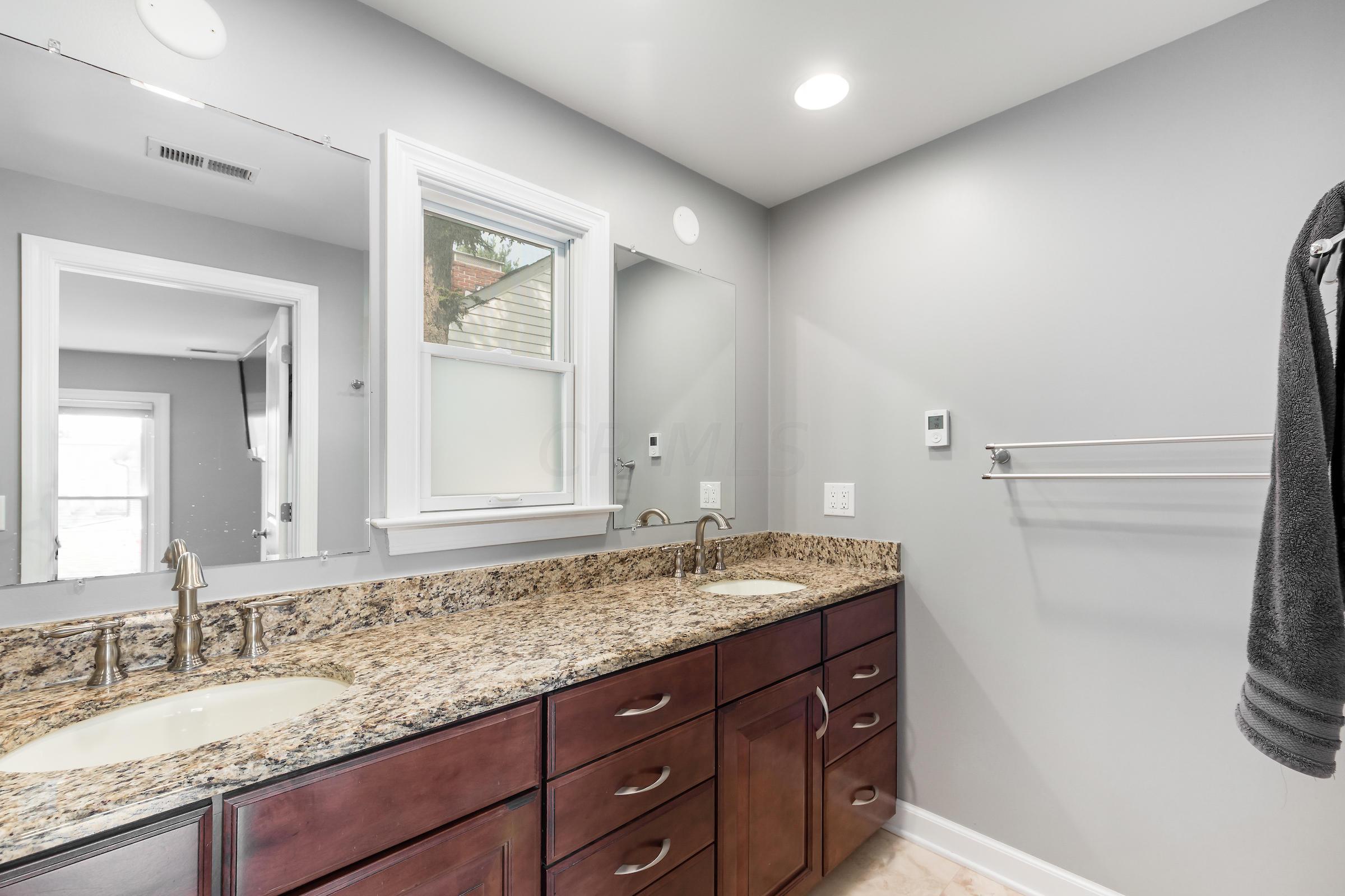 83 North Remington Road Columbus, OH 43209 - Photo 24 of 45