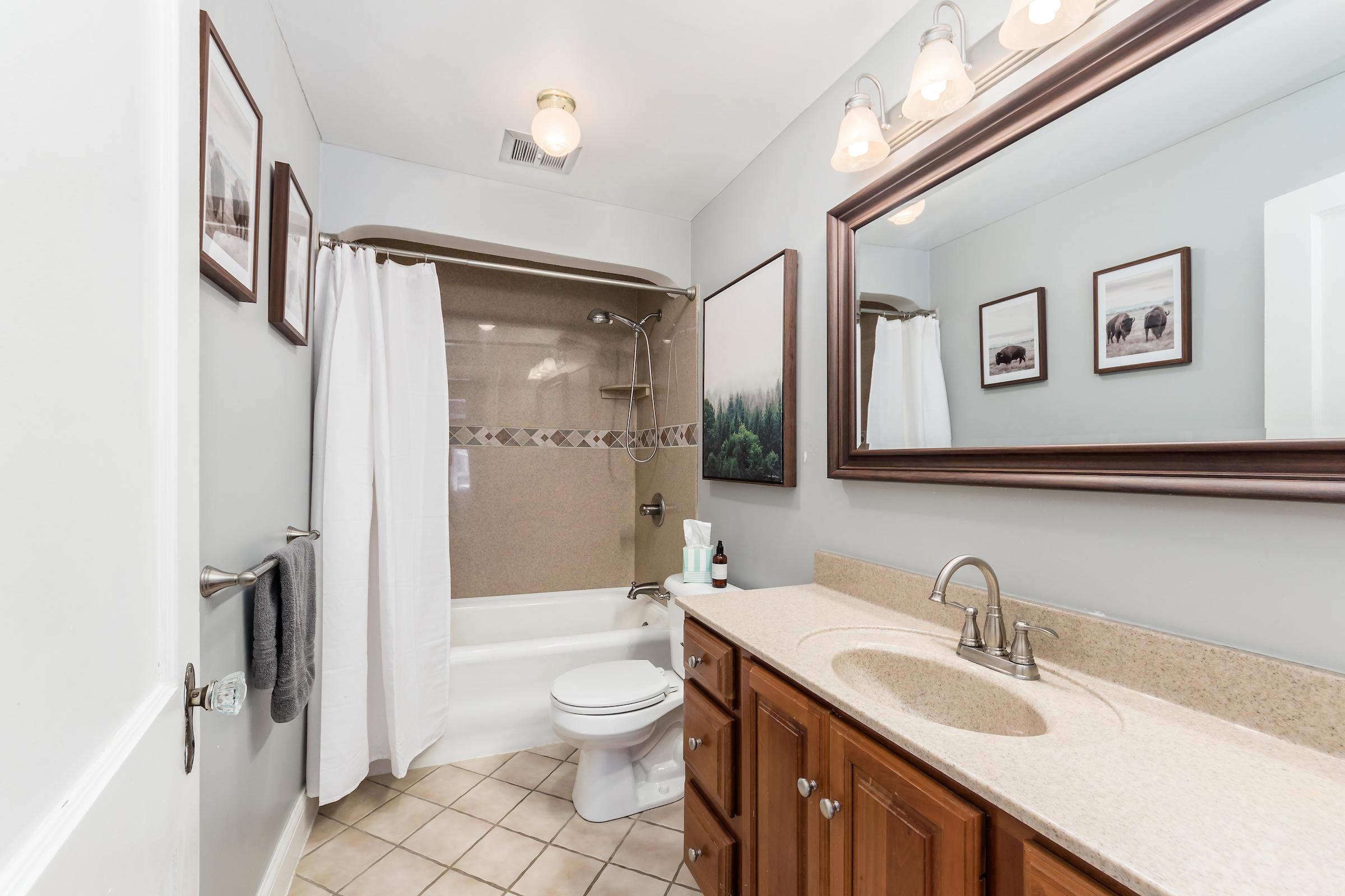 83 North Remington Road Columbus, OH 43209 - Photo 32 of 45