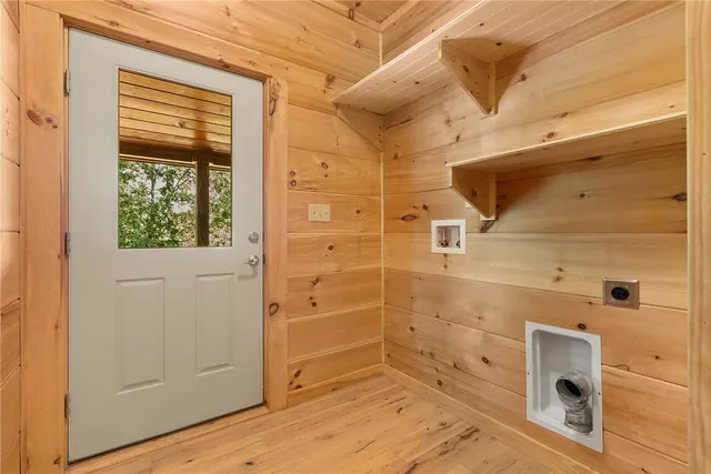 $649,671 | 711 Scharlin Drive, Pickens, SC 29671