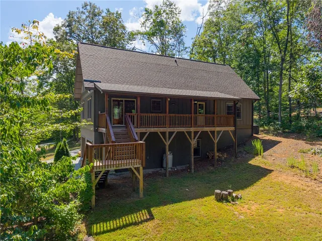 $649,671 | 711 Scharlin Drive, Pickens, SC 29671