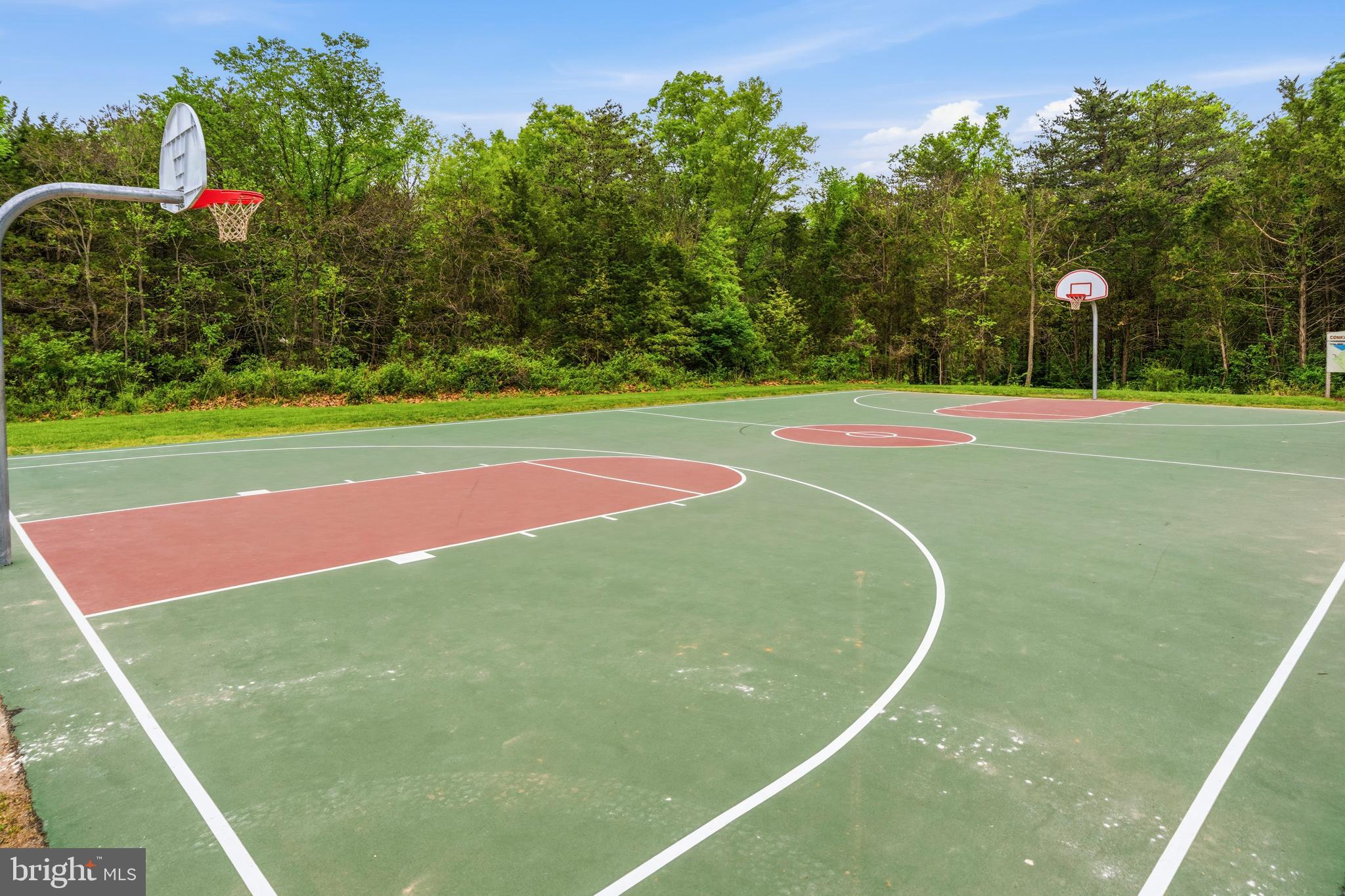 25154 Monteith Terrace Chantilly, VA 20152 - Photo 36 of 40 a view of a tennis court