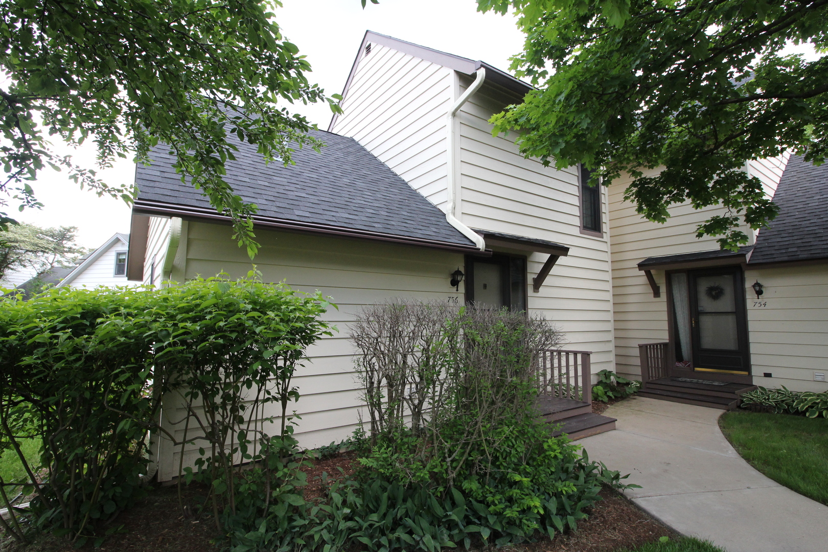 756 Chandler Road Gurnee, IL 60031 - Photo 1 of 23