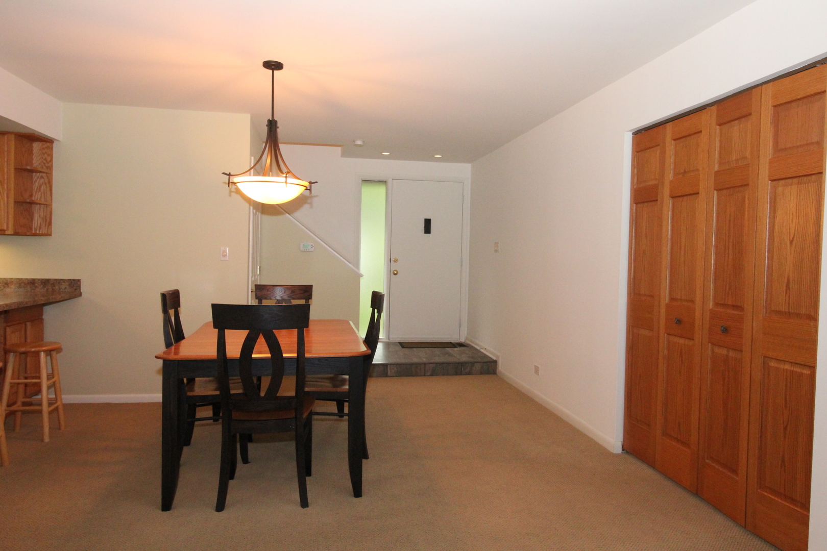 756 Chandler Road Gurnee, IL 60031 - Photo 5 of 23
