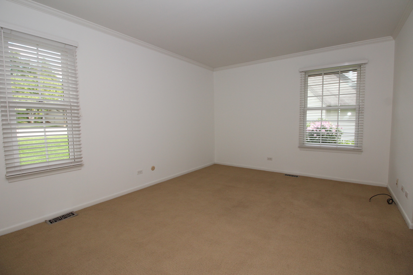 756 Chandler Road Gurnee, IL 60031 - Photo 10 of 23