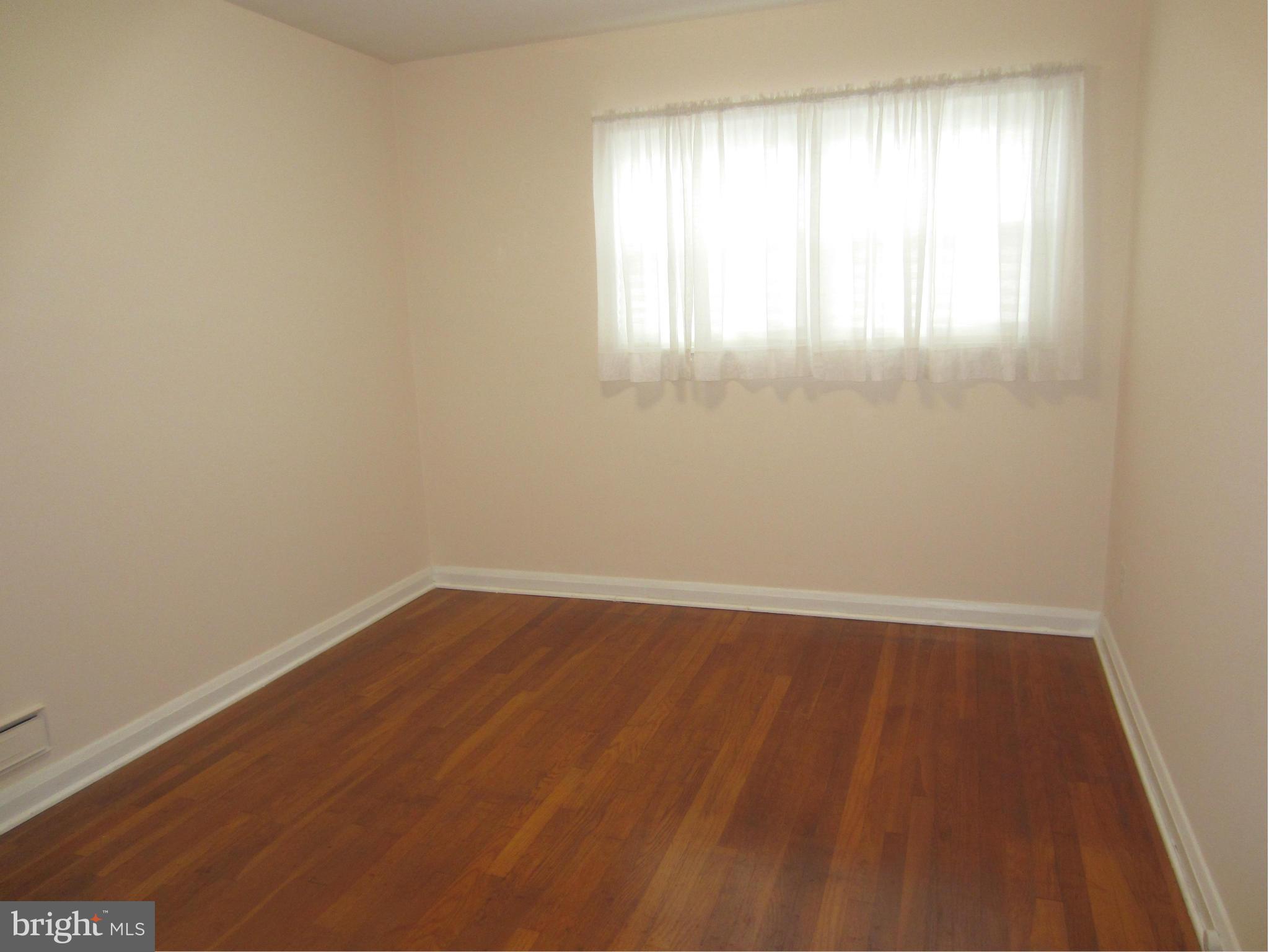 2605 Crabapple Road Baltimore, MD 21234 - Photo 11 of 15 Bedroom