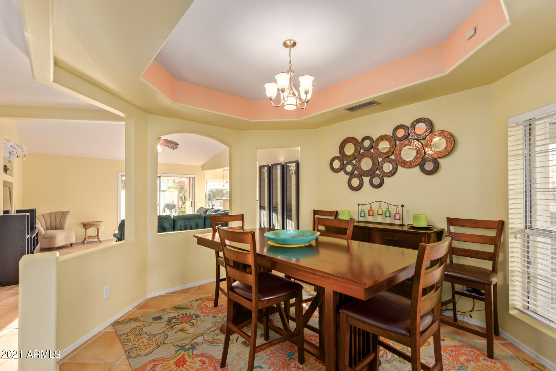 359 West Brisa Drive Gilbert, AZ 85233 - Photo 11 of 40 Dining Roo North